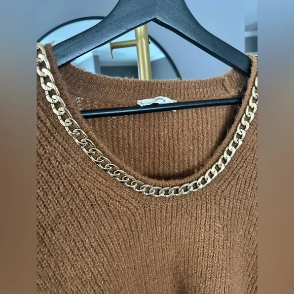 Mango Chain Accent  Sweater - Picture 4 of 5